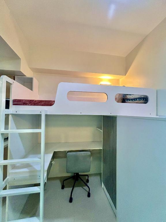 Condo share Katipunan – loft, WiFi, pool, gym, sauna